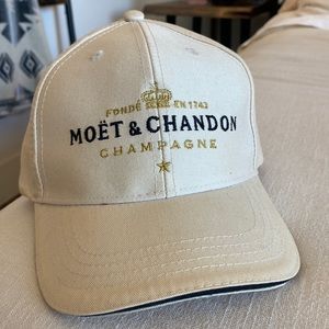 Moët & Chandon Champagne Hat